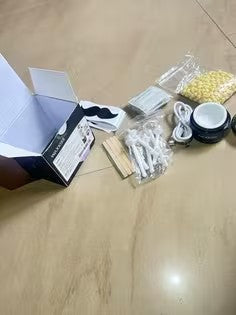 Customer photo 2 of the WAXKISS Mini Wax Warmer and kit